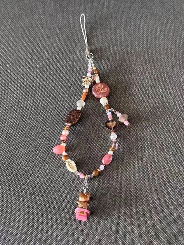 Beads-Phone Charm Bronze Statue HelloKitty
