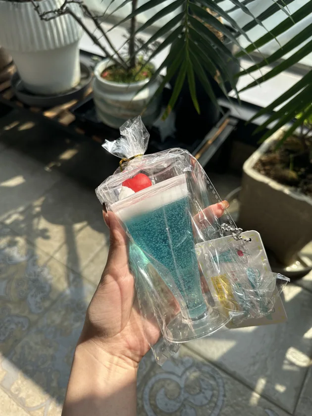 Large Resin Drinking